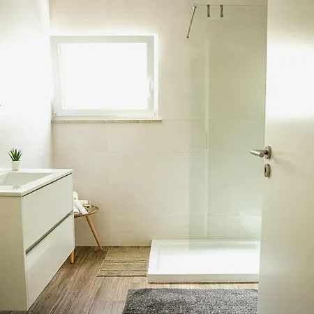 Apartment Marlin House Iv Ferrel (Leiria)