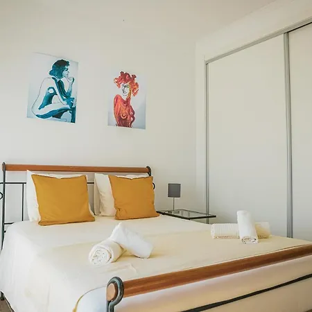 Apartment Marlin House Iv Ferrel (Leiria)